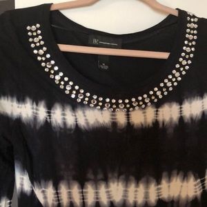 Inc black/white shirt